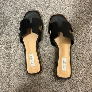 Never worn Steve Madden shoes